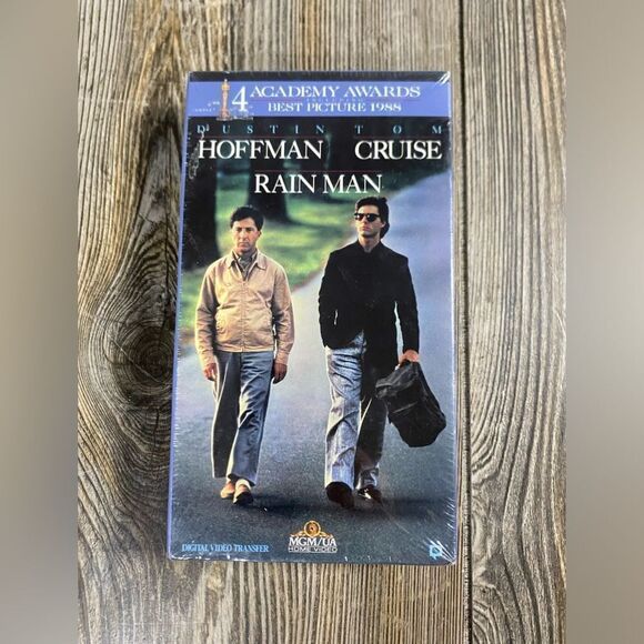 NEW SEALED - Rain Man VHS 1988 MGM UA Tom Cruise Dustin Hoffman - Picture 1 of 6